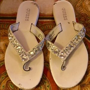 Guess white crystal Tallahassee flat 7M